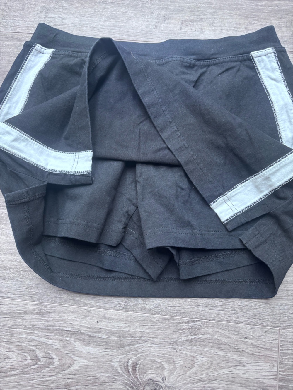Sporty Athletic- Women’s- Black Mini Skort with White Side Stripes- Size Large